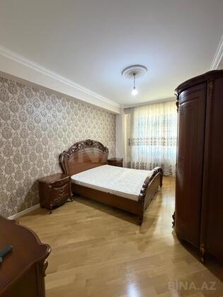 3 otaqlı Yeni tikili, Bakıxanov q., Bakı