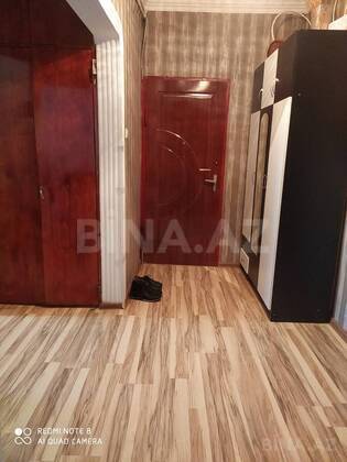 3 otaqlı Köhnə tikili, Bakıxanov q., Bakı