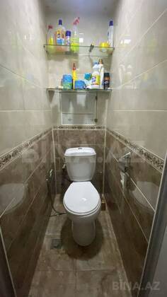 3 otaqlı Köhnə tikili, Bakıxanov q., Bakı
