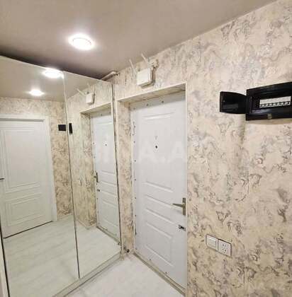 2 otaqlı Köhnə tikili, Neftçilər m., Bakı