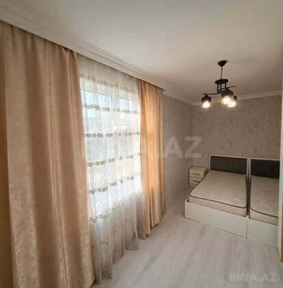2 otaqlı Köhnə tikili, Neftçilər m., Bakı