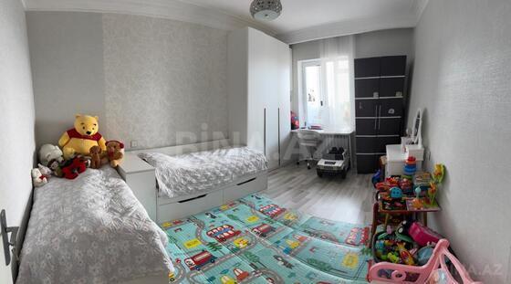 3 otaqlı Köhnə tikili, Memar Əcəmi m., Bakı