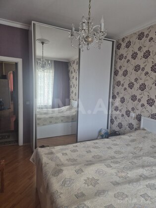 3 otaqlı Köhnə tikili, Memar Əcəmi m., Bakı