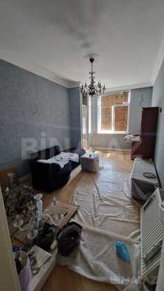 4 otaqlı Yeni tikili, Nizami m., Bakı