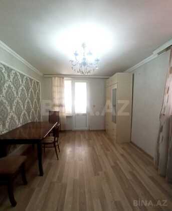2 otaqlı Köhnə tikili, İnşaatçılar m., Bakı