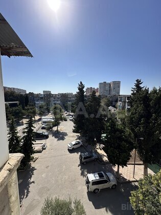 2 otaqlı Köhnə tikili, Qara Qarayev m., Bakı