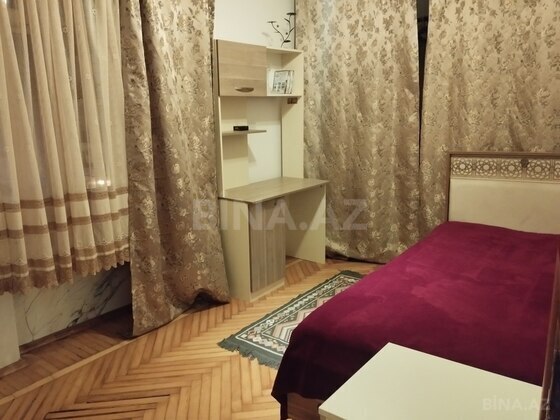 2 otaqlı Köhnə tikili, 28 May m., Bakı