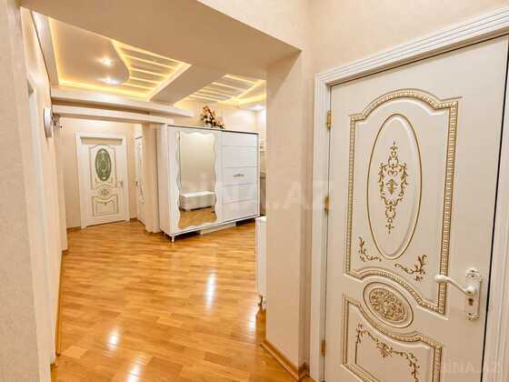 3 otaqlı Yeni tikili, İnşaatçılar m., Bakı