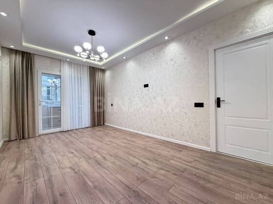 2 otaqlı Köhnə tikili, Xalqlar Dostluğu m., Bakı