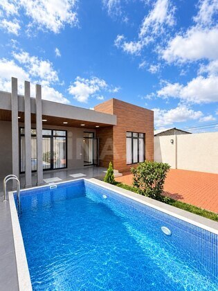 4 otaqlı Həyət evi/Bağ evi, Şüvəlan q., Bakı