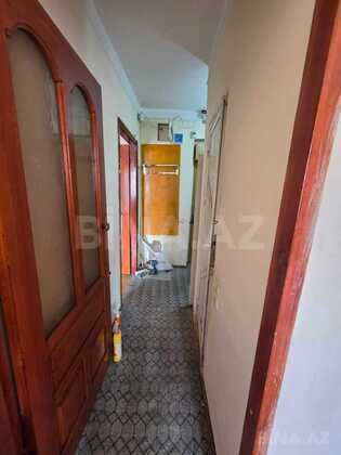 1 otaqlı Köhnə tikili, Elmlər Akademiyası m., Bakı