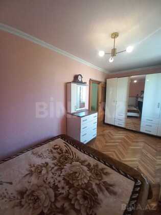 2 otaqlı Köhnə tikili, Elmlər Akademiyası m., Bakı
