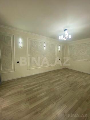 3 otaqlı Köhnə tikili, Xalqlar Dostluğu m., Bakı