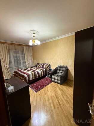 4 otaqlı Köhnə tikili, Əhmədli m., Bakı