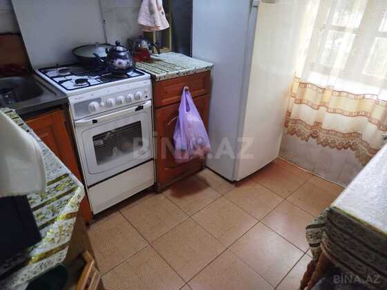 2 otaqlı Köhnə tikili, Həzi Aslanov m., Bakı