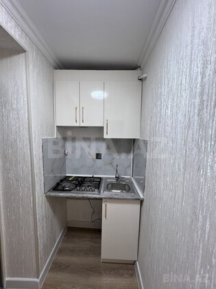 2 otaqlı Köhnə tikili, İnşaatçılar m., Bakı