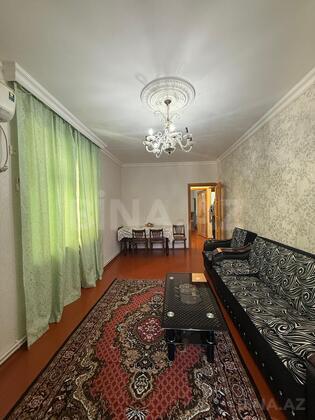 2 otaqlı Köhnə tikili, Həzi Aslanov m., Bakı