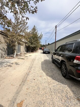 Torpaq Görədil q., Bakı