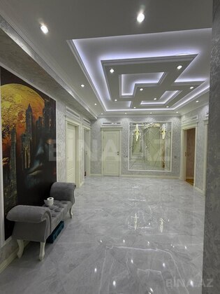 3 otaqlı Yeni tikili, Neftçilər m., Bakı