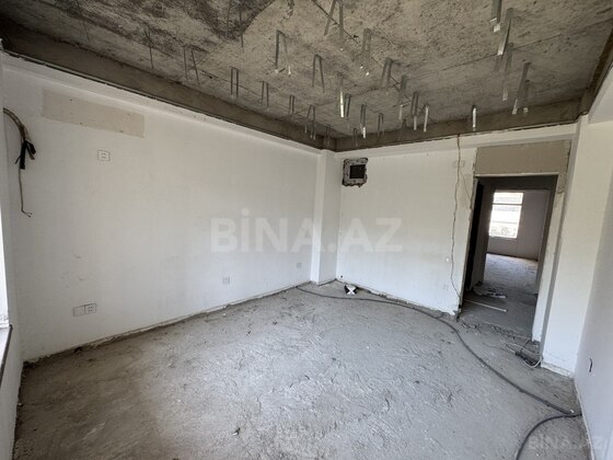 3 otaqlı Yeni tikili, Nizami m., Bakı