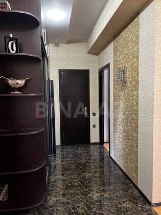 3 otaqlı Yeni tikili, Şah İsmayıl Xətai m., Bakı