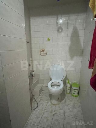 2 otaqlı Köhnə tikili, Nizami m., Bakı