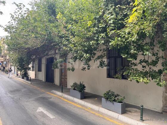 Torpaq Sahil m., Bakı