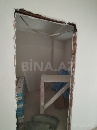 3 otaqlı Yeni tikili, Xırdalan