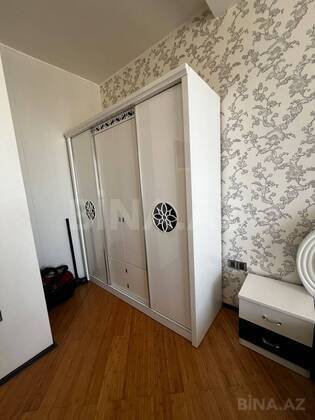 3 otaqlı Yeni tikili, Şah İsmayıl Xətai m., Bakı