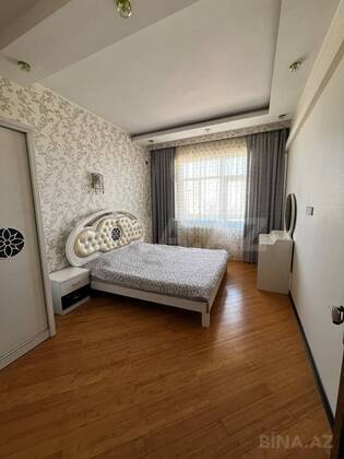 3 otaqlı Yeni tikili, Şah İsmayıl Xətai m., Bakı