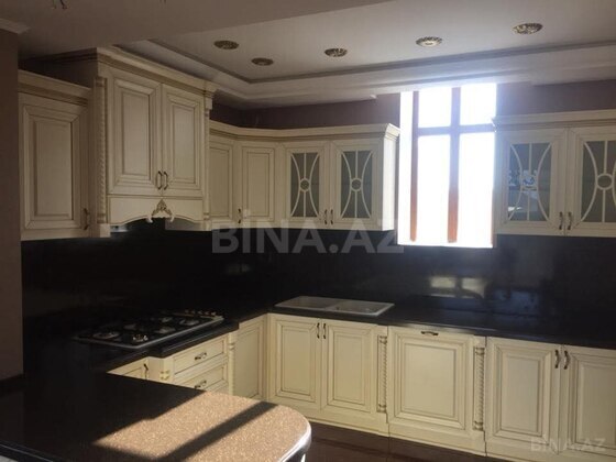 15 otaqlı Həyət evi/Bağ evi, Şüvəlan q., Bakı