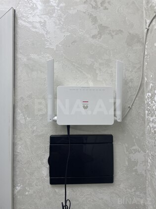2 otaqlı Köhnə tikili, Memar Əcəmi m., Bakı
