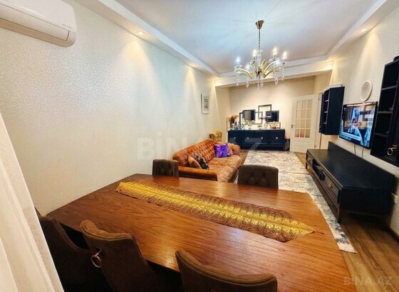 2 otaqlı Yeni tikili, Xətai r., Bakı