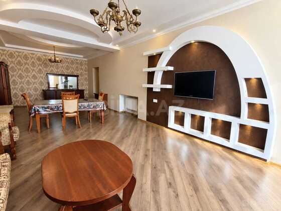 3 otaqlı Yeni tikili, Azadlıq Prospekti m., Bakı