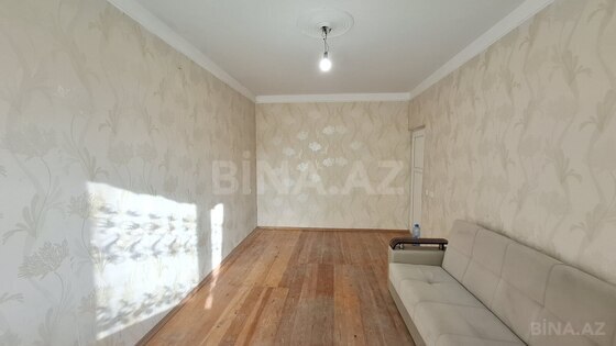 2 otaqlı Köhnə tikili, Azadlıq Prospekti m., Bakı