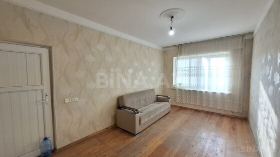 2 otaqlı Köhnə tikili, Azadlıq Prospekti m., Bakı