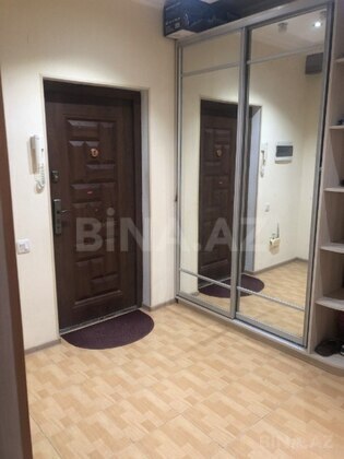 3 otaqlı Yeni tikili, İnşaatçılar m., Bakı
