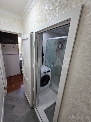 3 otaqlı Köhnə tikili, Neftçilər m., Bakı