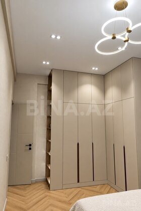 2 otaqlı Yeni tikili, Elmlər Akademiyası m., Bakı