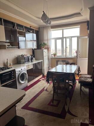 3 otaqlı Yeni tikili, Memar Əcəmi m., Bakı