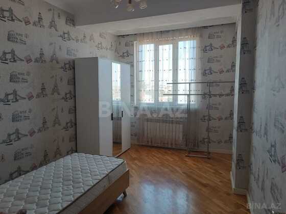 3 otaqlı Yeni tikili, Xırdalan