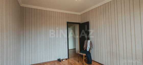 3 otaqlı Köhnə tikili, Xalqlar Dostluğu m., Bakı