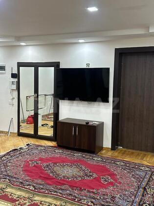 2 otaqlı Köhnə tikili, İnşaatçılar m., Bakı