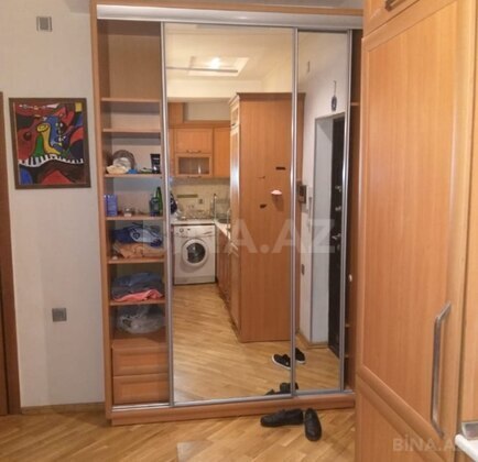 2 otaqlı Yeni tikili, Şah İsmayıl Xətai m., Bakı