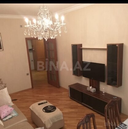 2 otaqlı Yeni tikili, Şah İsmayıl Xətai m., Bakı