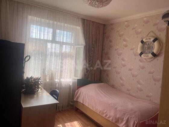 4 otaqlı Köhnə tikili, Əhmədli m., Bakı