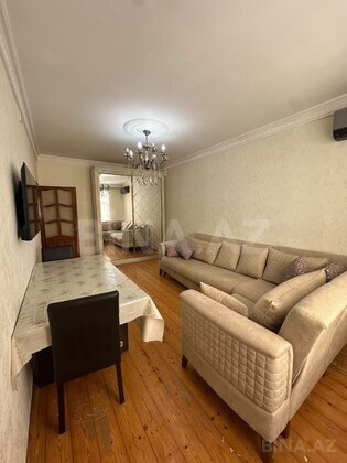 2 otaqlı Köhnə tikili, Həzi Aslanov m., Bakı