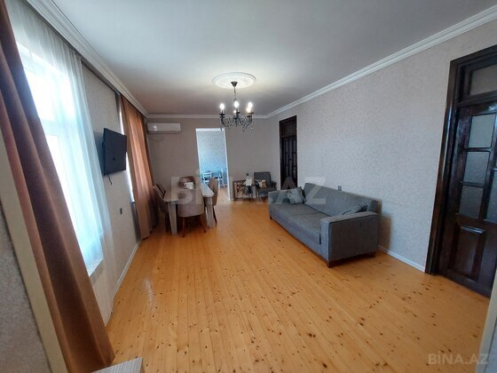 7 otaqlı Həyət evi/Bağ evi, Bülbülə q., Bakı