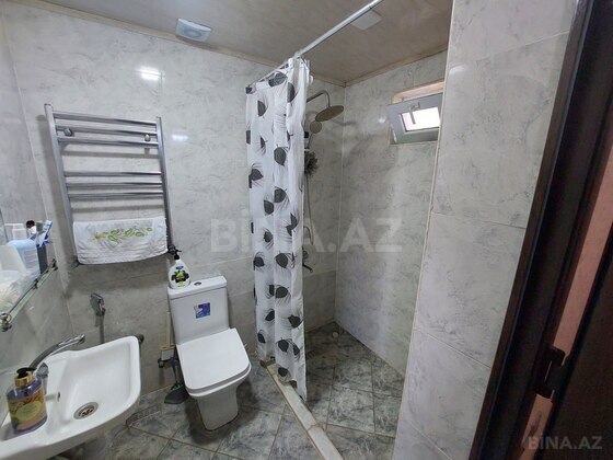 7 otaqlı Həyət evi/Bağ evi, Bülbülə q., Bakı