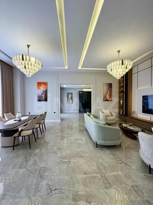 5 otaqlı Həyət evi/Bağ evi, Şüvəlan q., Bakı